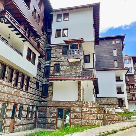 Spacious One-bedroom With Large Panoramic Terrace Lejlighed *